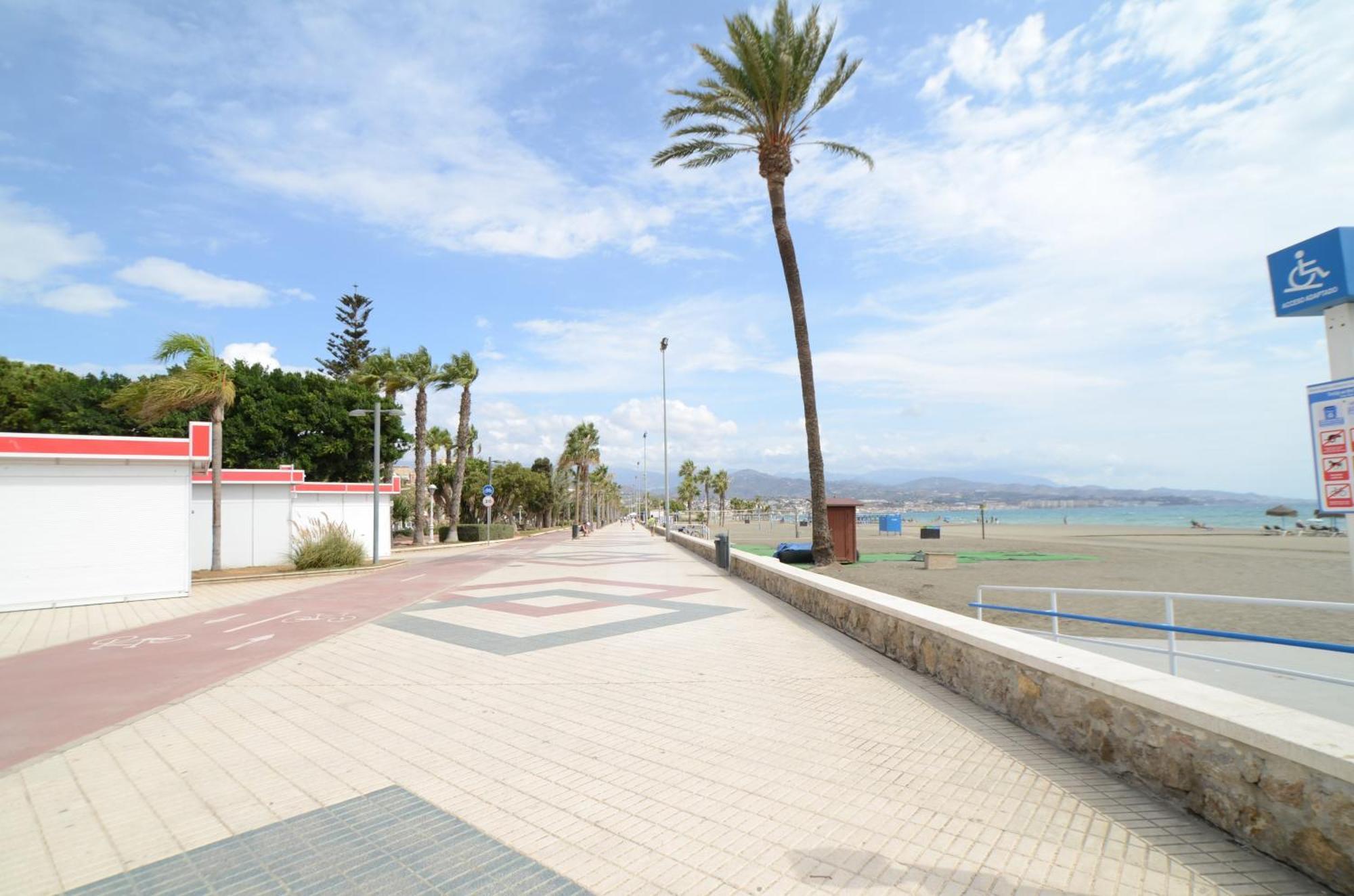 A&C Vistas Al Mar Luxury Lägenhet Torre Del Mar Exteriör bild