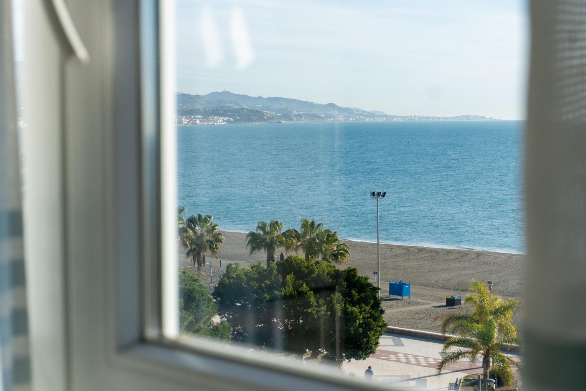 A&C Vistas Al Mar Luxury Lägenhet Torre Del Mar Exteriör bild